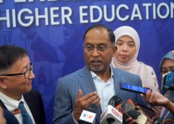 ZAMBRY ABDUL KADIR