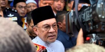 ANWAR IBRAHIM