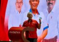 AMINUDDIN Harun ketika berucap pada Majlis Pelancaran Jentera Pilihan Raya PH di Karisma Arena Seremban hari ini.-UTUSAN/NOR SHAFIQAH MOHD. GHAZALI