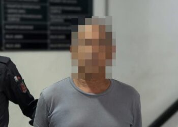 TEMPOH tahanan reman lelaki warga emas yang tular mengaku memperkosa cucu kandungnya disambung empat hari oleh Mahkamah Majistret Batu Pahat.