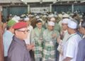 MOHD. Amar Nik Abdullah (kiri) semasa mengiringi Mohd. Nassuruddin Daud yang hadir merasmikan Mesyuarat Agung Pas Kawasan Pengkalan Chepa, Kota Baru, Kelantan hari ini-UTUSAN/YATIMIN ABDULLAH.