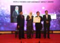 Naib Canselor Universiti Teknikal Malaysia Melaka (UTeM), Profesor Datuk Ts Dr Massila Kamalrudin menerima pengiktirafan antarabangsa apabila dianugerahkan World Women Empowerment Impact Award 2026 pada Majlis World Women Economic & Business Summit (WWEBS) di Pulau Pinang, baru-baru ini.