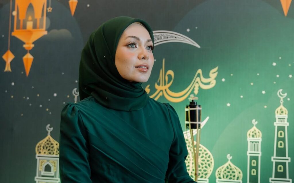 Nad Zainal admits admiration for women with tan skin