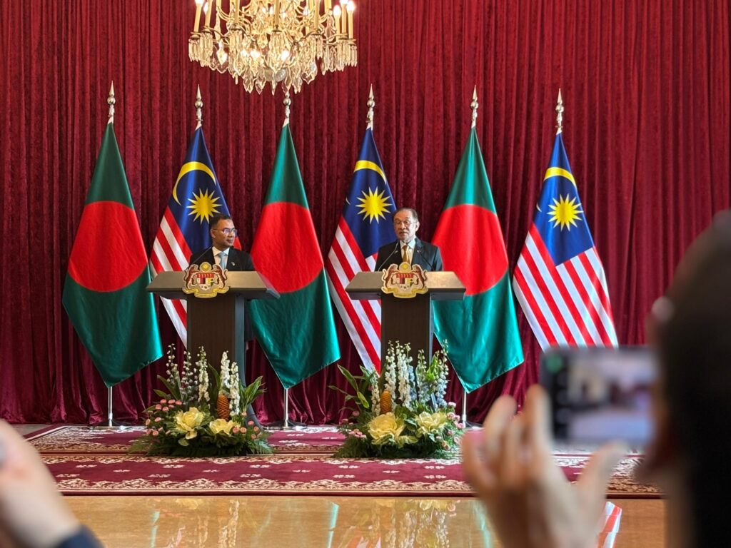 Malaysia, Bangladesh to use ASEAN platform to address Rohingya issue