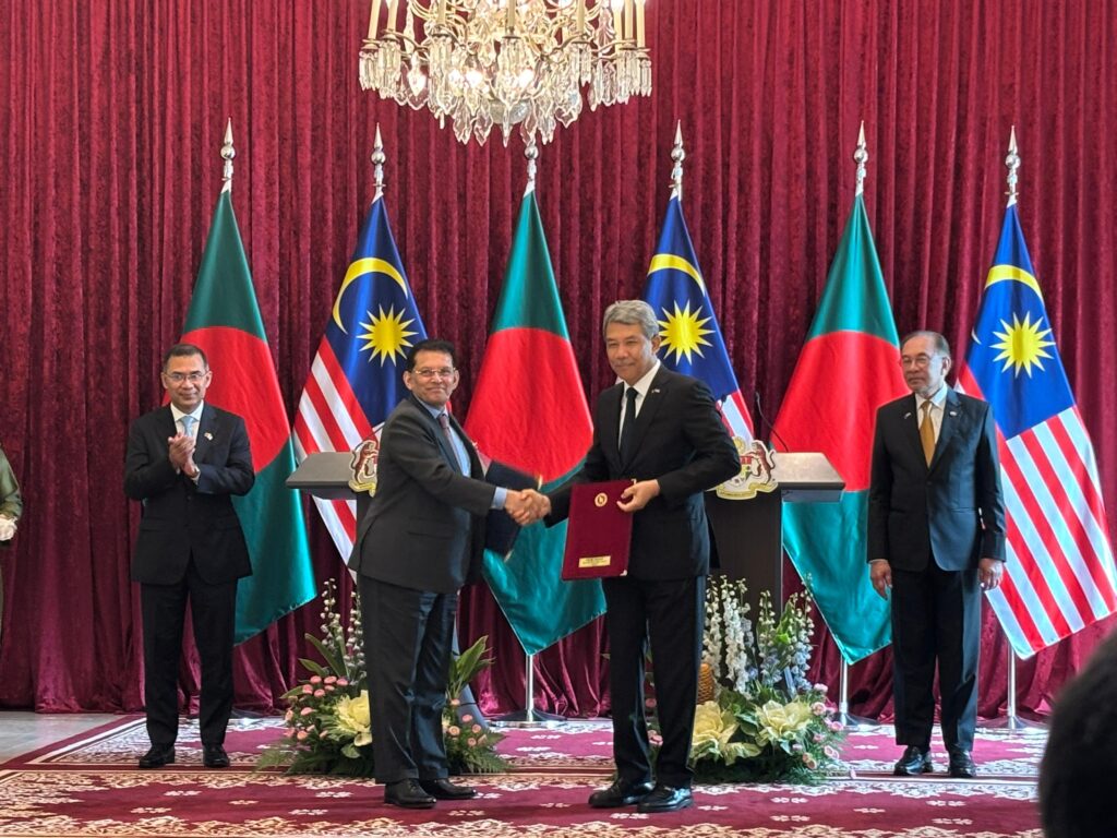 Malaysia, Bangladesh Agree to Expedite FTA Talks, Expand Strategic Cooperation