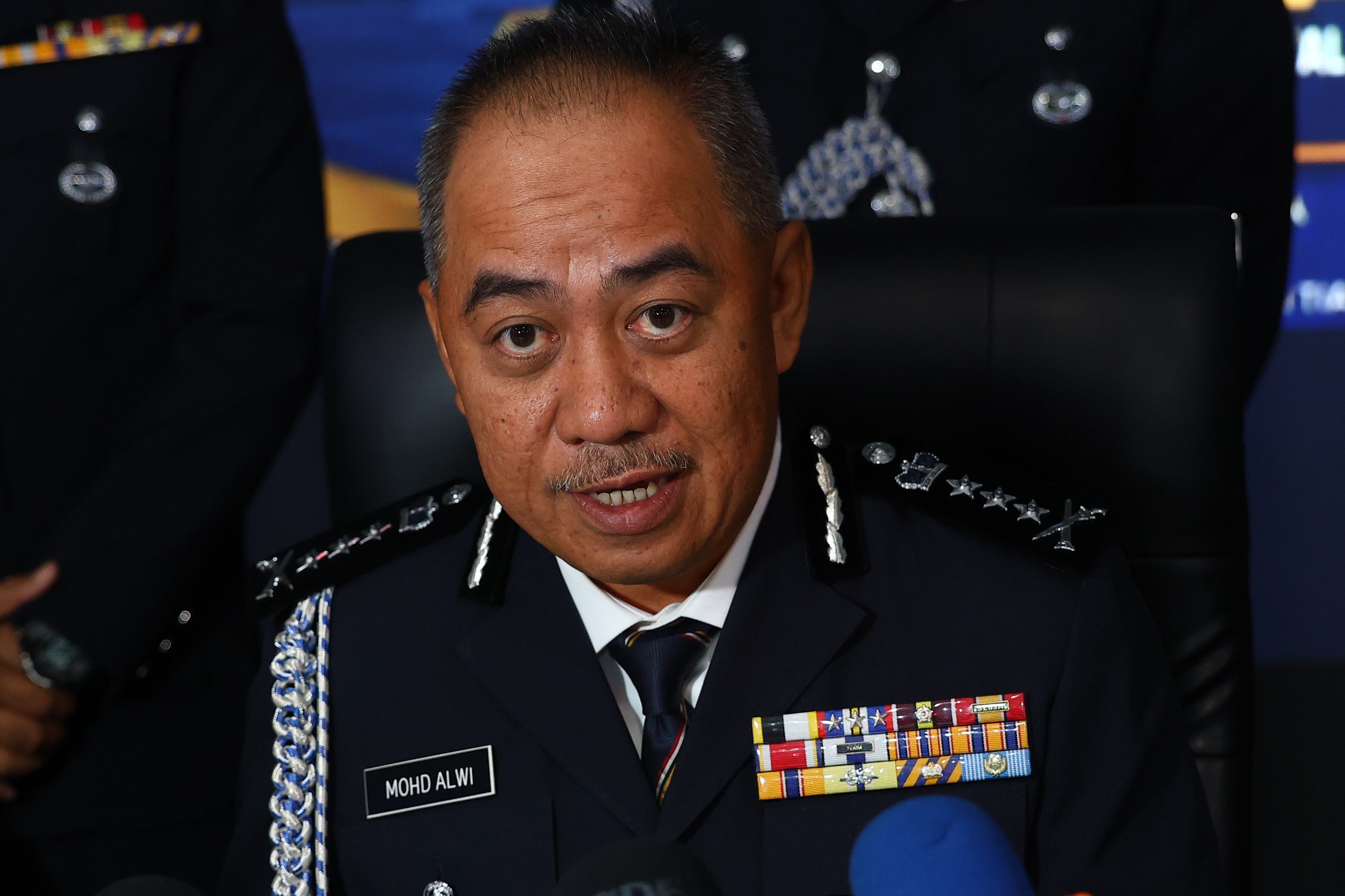 MOHD ALWI ZAINAL ABIDIN