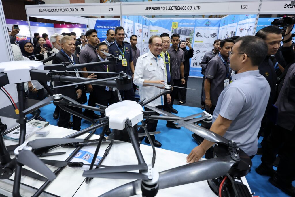 Government to continue strengthening drone industry - Anwar