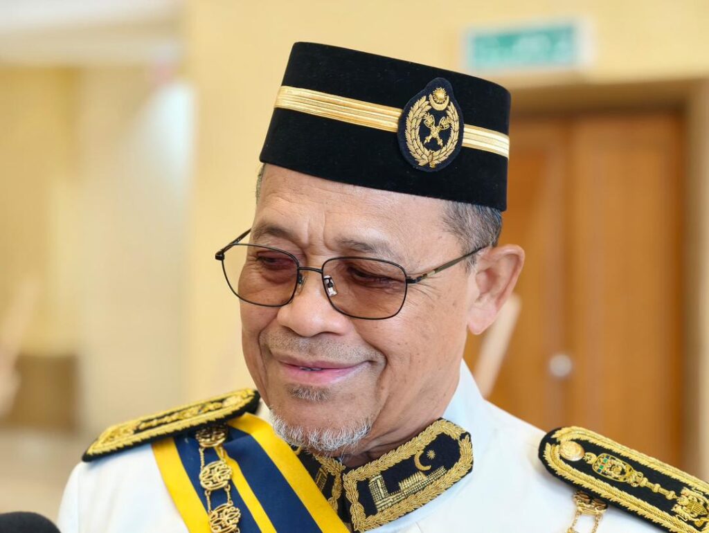 Shahidan sahkan tidak ada usul undi tidak percaya