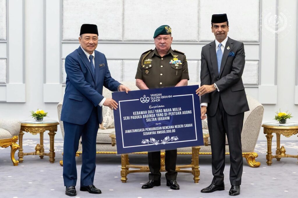 King Donates RM500,000 to Sabah Fire Victims