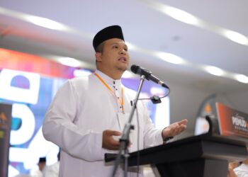 KHAIROL NAJIB HASHIM