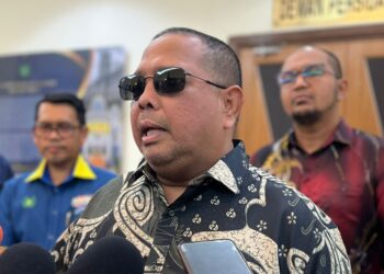 ABU BAKAR HAMZAH.-UTUSAN