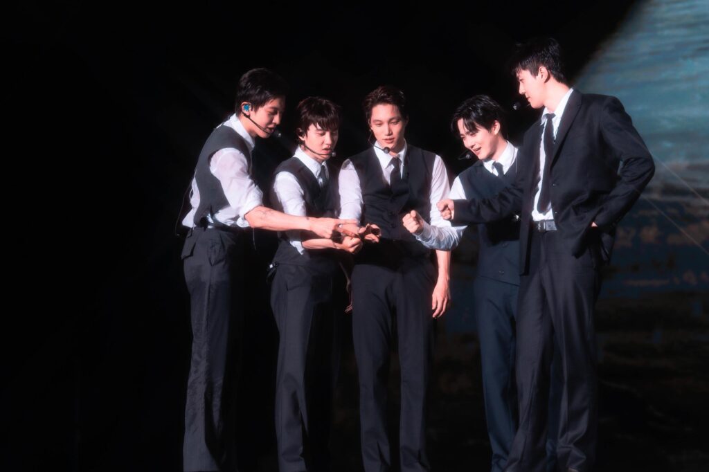 EXO Lights Up Bukit Jalil with Sensational 'EXhOrizon' Concert