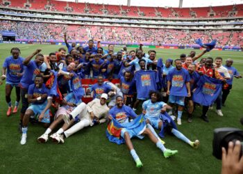 Pemain-pemain DR Congo meraikan kejayaan layak ke Piala Dunia 2026 selepas menewaskan Jamaica pada aksi playoff terakhir di Stadium Akron, Zapopan, Mexico, 31 Mac lalu, sekali gus menghidupkan semula impian negara itu untuk mencipta sejarah di pentas dunia. - AFP