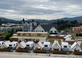 STELLAR Glampsite menawarkan penginapan berkonsepkan ala karavan, khemah dan kotej.