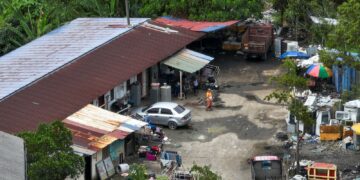 Sebuah lagi perkampungan haram etnik Rohingya didirikan di kawasan terpencil Sungai Tekali, Hulu Langat berhampiran dengan penempatan haram Rohingya yang tular baru-baru ini. – Utusan/SHIDDIEQIIN ZON