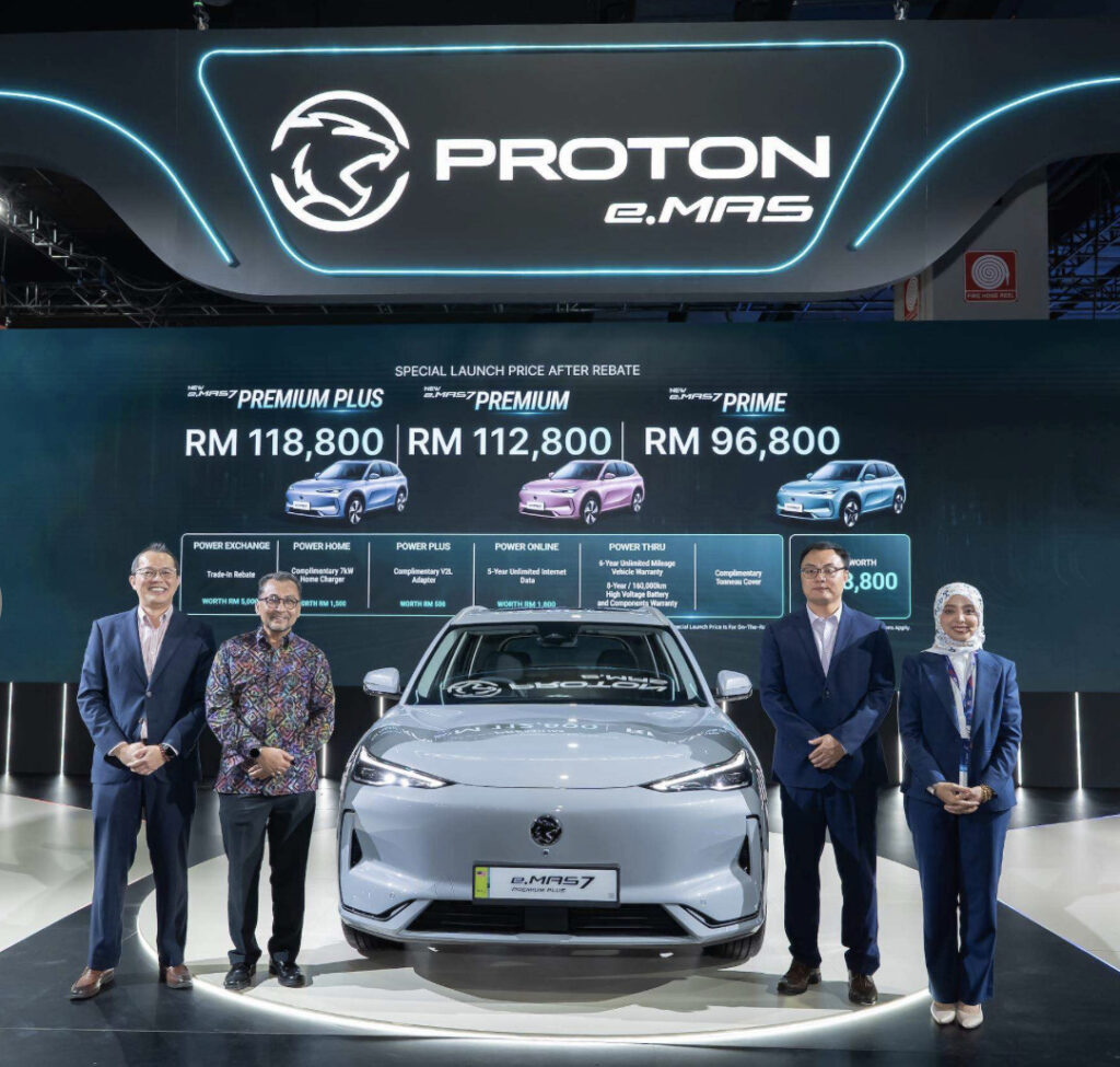 Proton e.Mas 7 baharu dilengkapi kerusi urut, jara