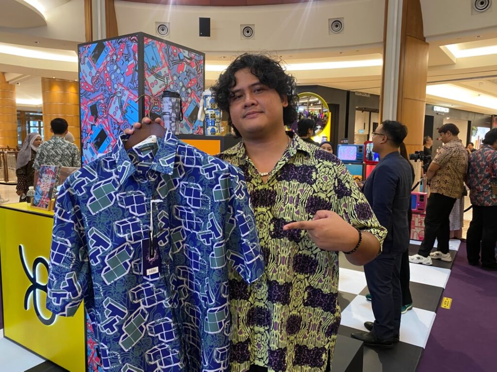 Kapten Batik lancar koleksi eksklusif bersama ikon permainan
