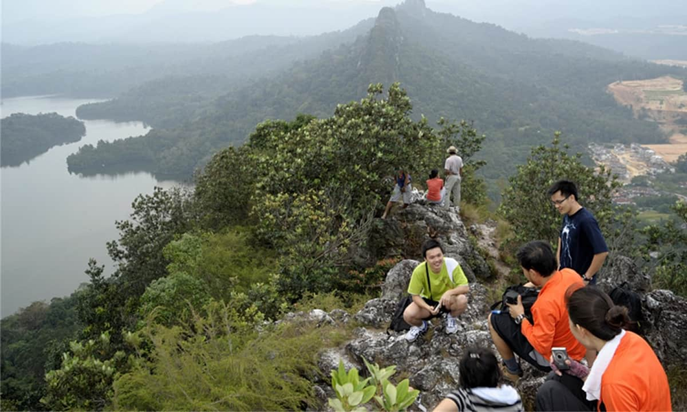 Trans hiking hiking compress