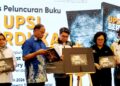 ZAMBRY Abd. Kadir melancarkan buku Nahas Gerik: UPSI Berduka di Universiti Pendidikan Sultan Idris (UPSI) Kampus Sultan Azlan Shah, Tanjung Malim hari ini.