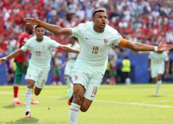 PERANCIS menjadi pasukan pertama menempah slot separuh akhir Piala Dunia 2026 selepas menewaskan Maghribi  2-0-AFP