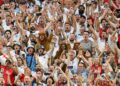 WALAUPUN harga yang ditawarkan dianggap premium, permintaan dijangka terus meningkat memandangkan final Piala Dunia sentiasa menjadi antara acara sukan paling mendapat perhatian di dunia.-AFP