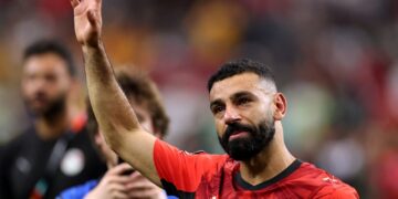 MOHAMED Salah menitiskan air mata selepas Mesir tersingkir di Piala Dunia 2026.-AFP