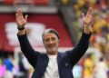 PERCATURAN Murat Yakin berhsil membawa Switzerland ke suku akhir Piala Dunia 2026.-AFP
