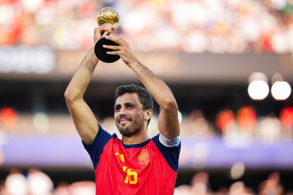 Rodri Completes Comeback with World Cup Glory and Player of the Tournament Award
