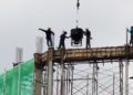 MALACCA Securities mengekalkan pandangan berhati-hati terhadap sentimen pasaran saham tempatan.