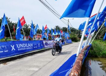 KEPERCAYAAN tidak boleh dibina melalui slogan semata-mata, malah tidak juga datang dengan kempen yang kreatif atau kata-kata yang indah didengar.
