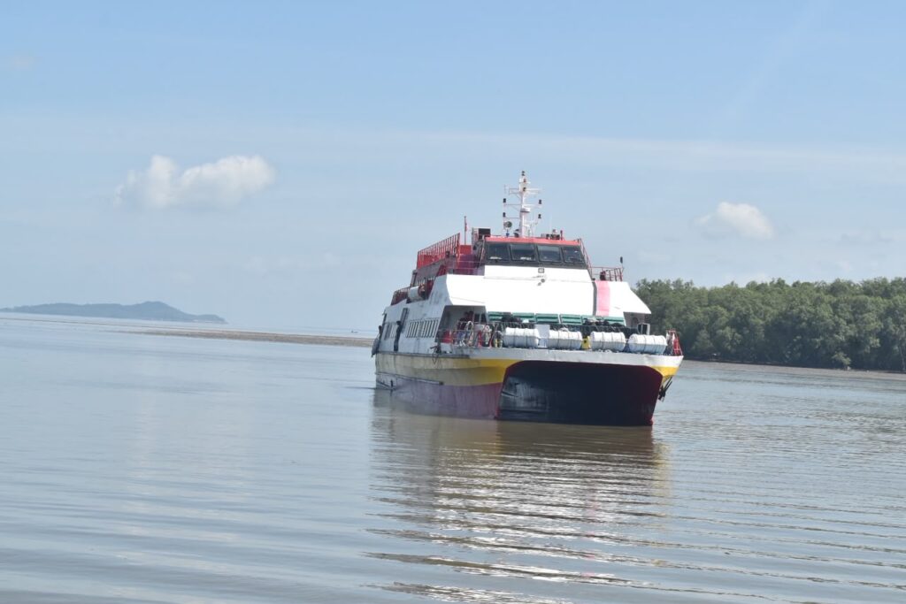 Malaysia considers building long jetty to solve Kuala Perlis ferry terminal's shallow water issues