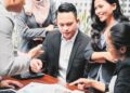 PEMIMPIN yang berkesan ialah pemimpin yang menjadi suri teladan. -GAMBAR HIASAN