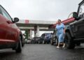 CATUAN petrol dilaksanakan akibat perang Ukraine di Russia. - AFP