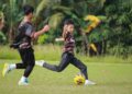 bola sepak dipilih kerana ia mampu menjadi ‘magnet’ yang membuatkan pelajar bersemangat ke sekolah.