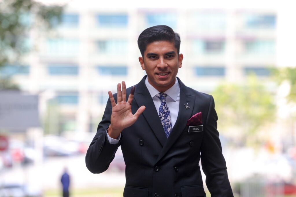 Syed Saddiq channels over RM6.2 million in aid to Muar residents