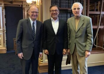 FACEBOOK ANWAR IBRAHIM