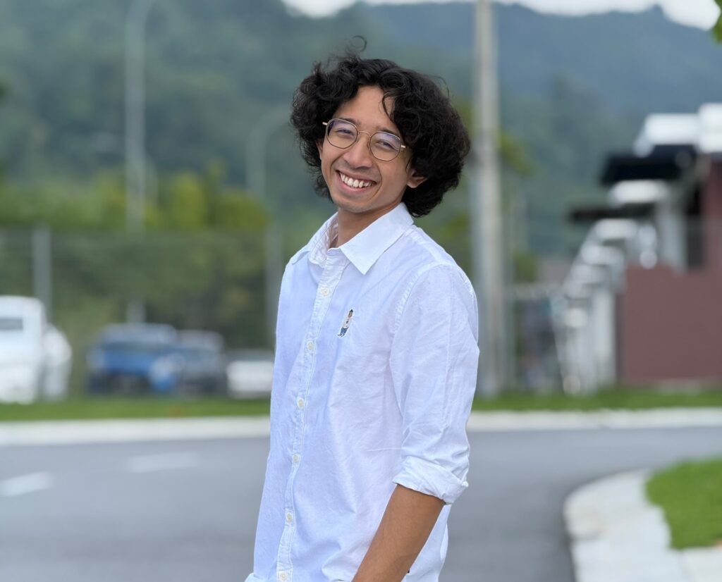 Imran creates identity using Perak dialect
