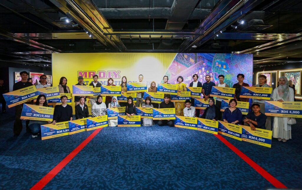 Art Competition Showcases Strength and Resilience in Malaysian Society