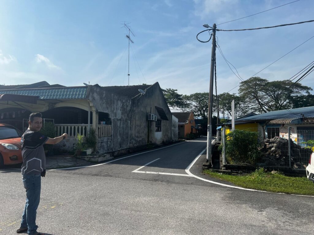School bus driver's usual drop-off questioned after boy's death