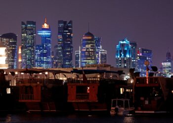 QATAR menyimpan aset milik Iran RM24 bilion. - AFP