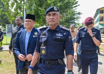 FADIL Marsus ketika hadir pada majlis peluncuran “PDRM dan Murid Berpisah Tiada” Membina Sahsiah, Menyemai Disiplin di SK La Salle 2 Jinjang di sini, hari ini. - UTUSAN/SYAKIR RADIN