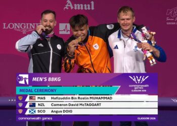 Muhammad Hafizuddin Roslin menghadiahkan kilauan emas keempat menerusi kategori 88 kilogram (kg) lelaki pada Sukan Komanwel Glasgow 2026 hari ini. - IHSAN RTM