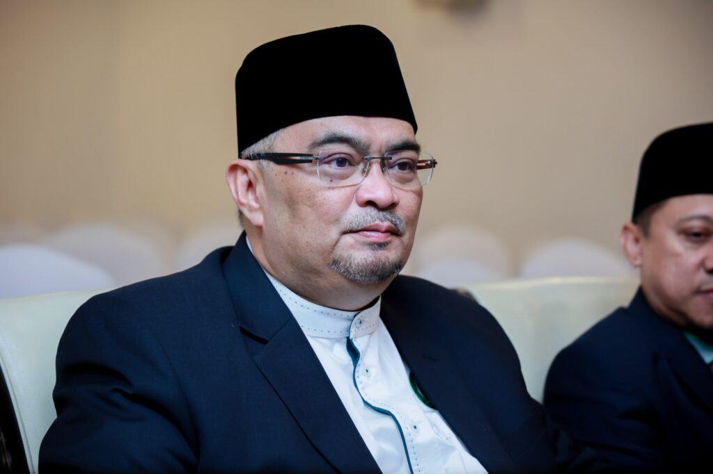 Kelantan declares war on illegal gold mines