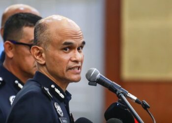 Tikam pelajar