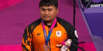 Pemenang pingat emas Birmingham 2022 itu menutup cabaran di tempat ketiga selepas mencatat angkatan terbaik 220 kilogram (kg), sekali gus mengumpul 153.5 mata keseluruhan. - IHSAN RTM