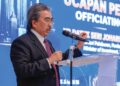 JOHARI Abdul Ghani ketika merasmikan Mesyuarat Agung Tahunan Ke-50 Dewan Perniagaan dan Perindustrian Kebangsaan Malaysia (NCCIM) 2026 di Kuala Lumpur, semalam.