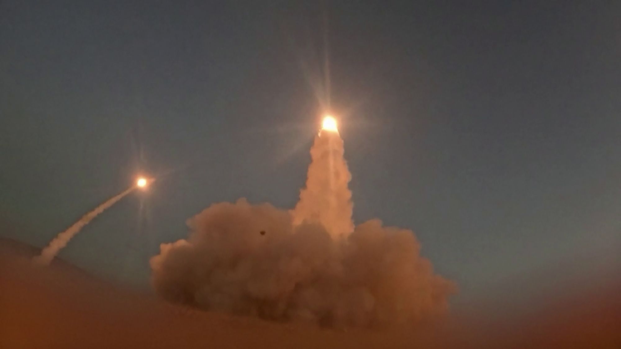 Kuwait, Qatar tangkis serangan Iran Kuwait, Qatar tangkis serangan Iran