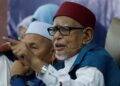 ABDUL Hadi Awang berucap pada Kempen Terakhir Perikatan Nasional (PN) Pilihan Raya Negeri (PRN) Johor di Laman Muafakat, Simpang Jeram, Johor.-UTUSAN/SHIDDIEQIIN ZON