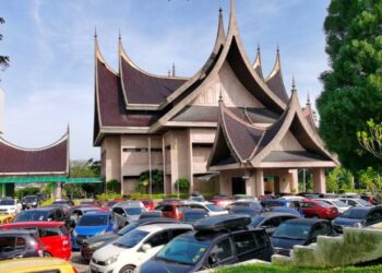 BANGUNAN Dewan Undangan Negeri  Sembilan.-UTUSAN/MD.SHAHJEHAN