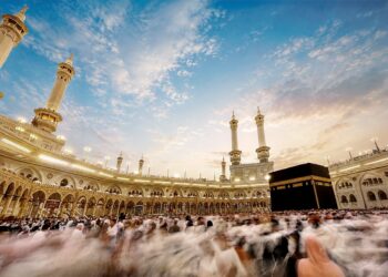 DI Tanah Haram, penulis belajar tidak semua detik perlu ditekan butang shutter. Ada pengalaman lebih indah apabila dihayati.